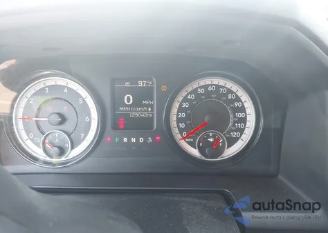 2019 Ram 1500 Classic Tradesman z USA, uszkodzony, nr VIN 3C6RR6KGXKG686743